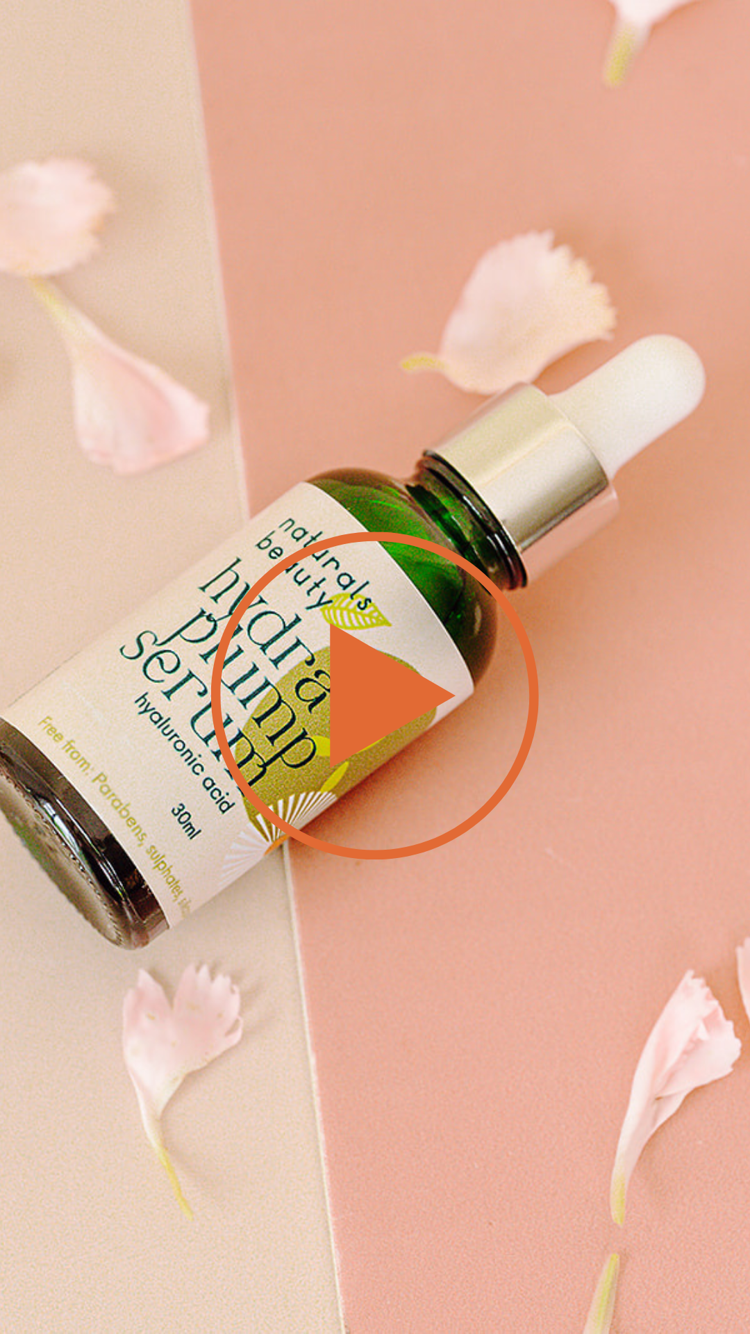 hyaluronic acid for plump & hydrated skin. Panthenol for moisture & soothing, microalgae for extra nourishment. Cucumber, chamomile, & biolin balances skin, quick-absorb formula ensures a hassle-free experience. 