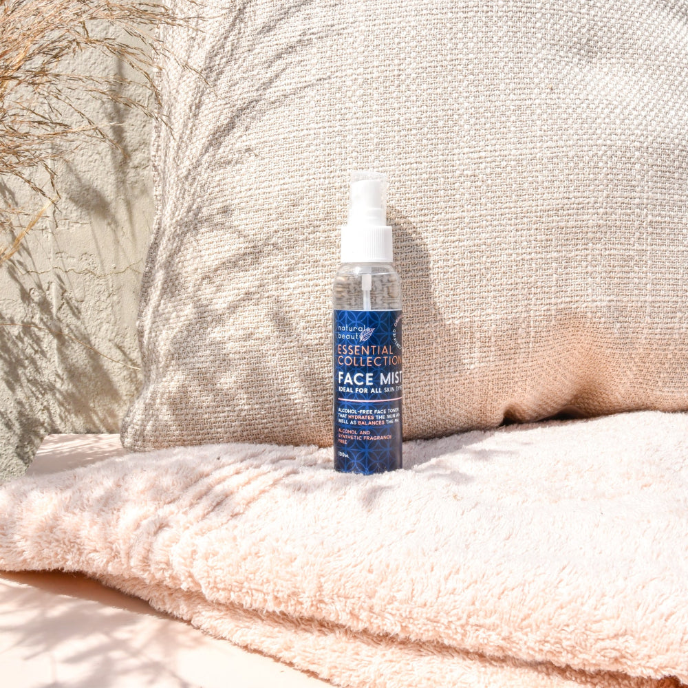 alcohol-free witch hazel soothes & hydrates. Sweet fragrance of geranium and the delicate aroma of orange blossom.